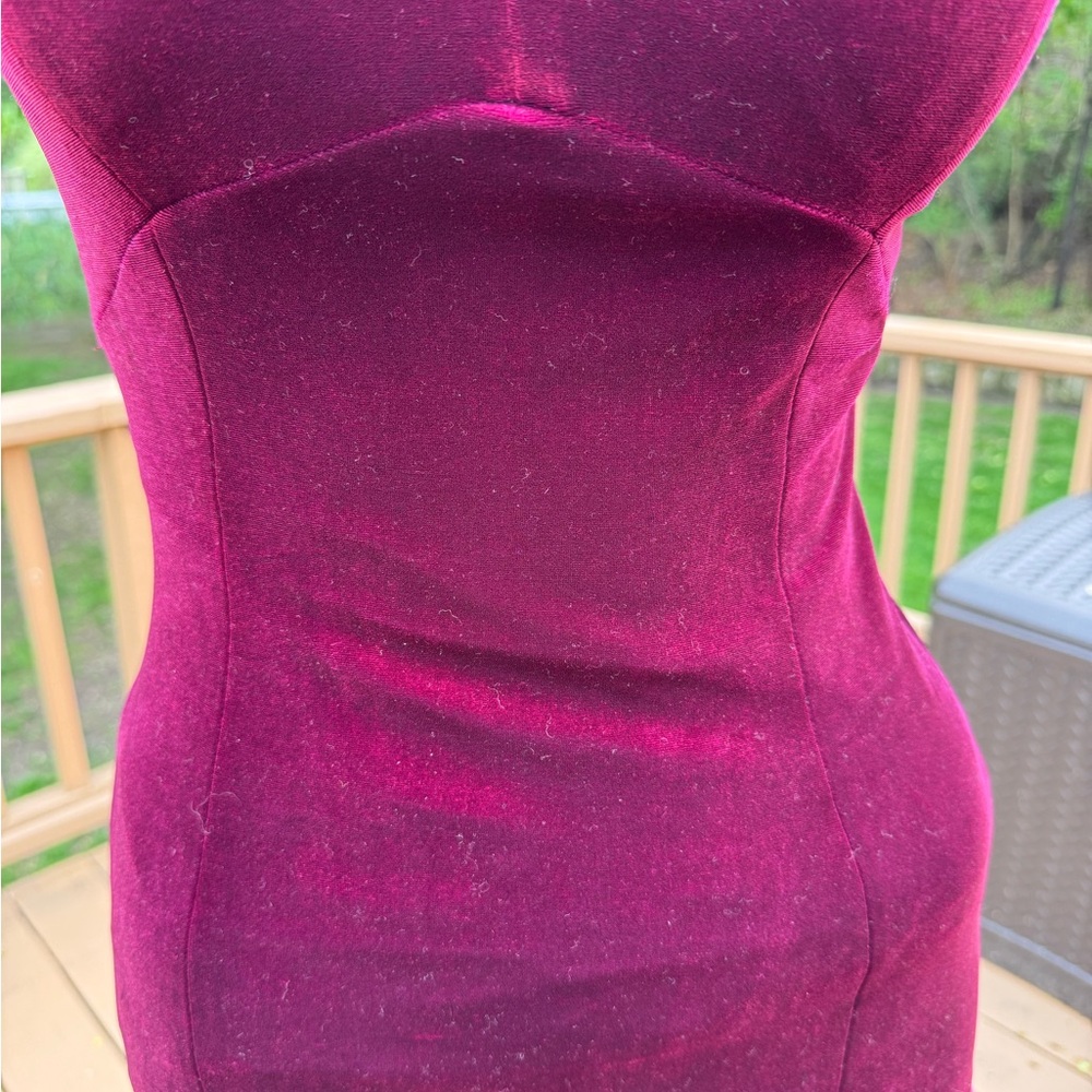Yolanda Baraschi Elegant Burgundy Velvet Spaghetti Strap Dress size 0 - Picture 4 of 15